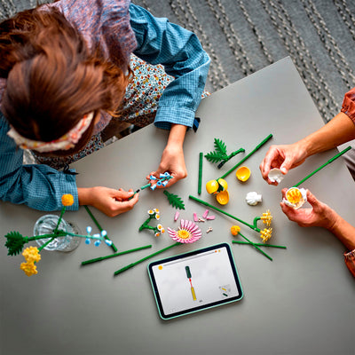 LEGO 10347 BOUQUET DI FIORI ESTIVI