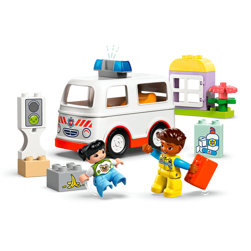 LEGO 10447 DUPLO TOWN AMBULANZA E AUTISTA