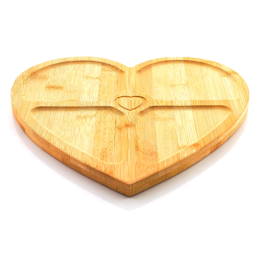 TAGLIERE IN BAMBÙ A 4 SCOMPARTI - CUORE