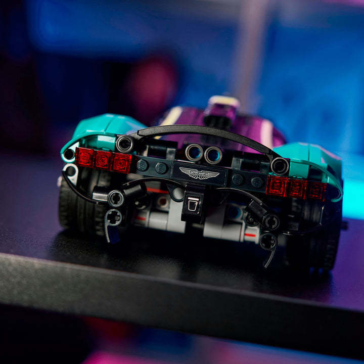 LEGO 42208 ASTON MARTIN VALKYRIE