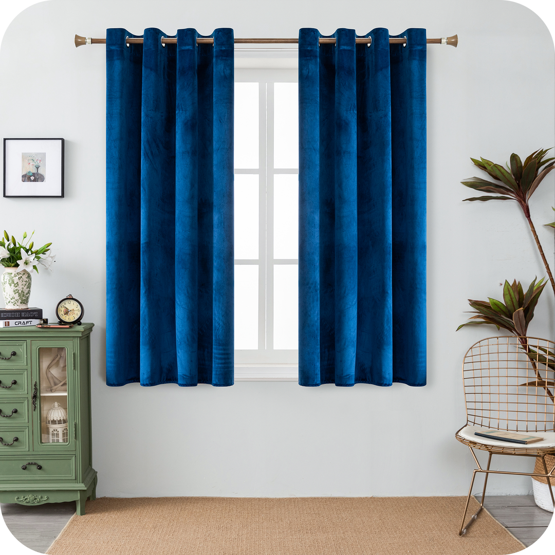 TENDA ADELAIDE OSCURANTE IN VELLUTO 1 PANNELLO 140X150CM BLU