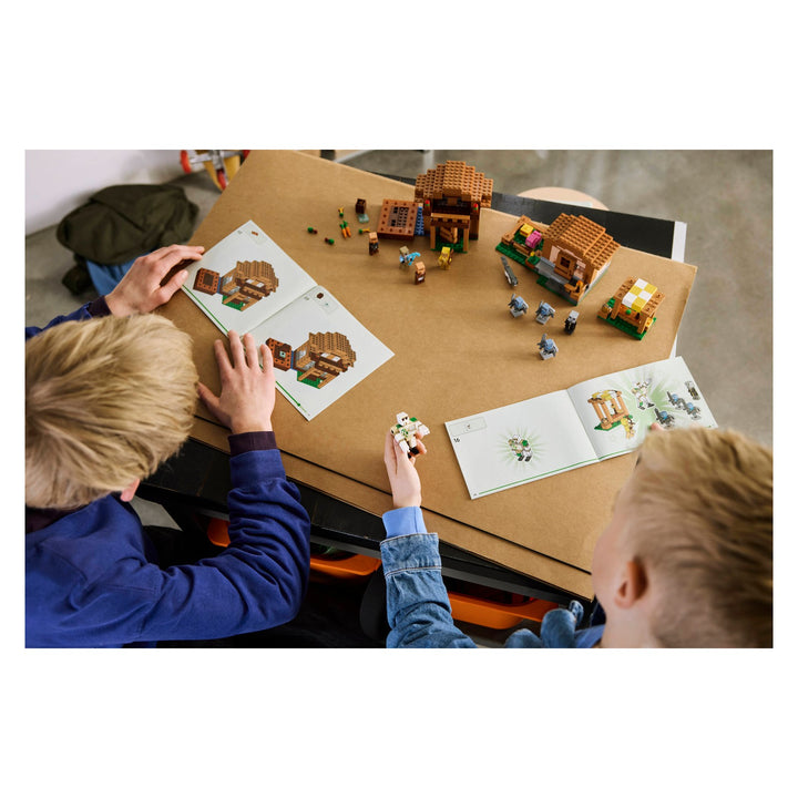 LEGO 21596 ATTACCO AL VILLAGGIO DELL&