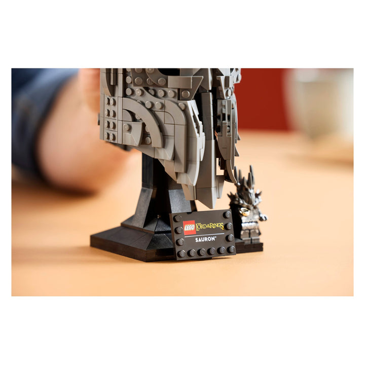 LEGO 11373 IL SIGNORE DEGLI ANELLI: ELMO DI SAURON