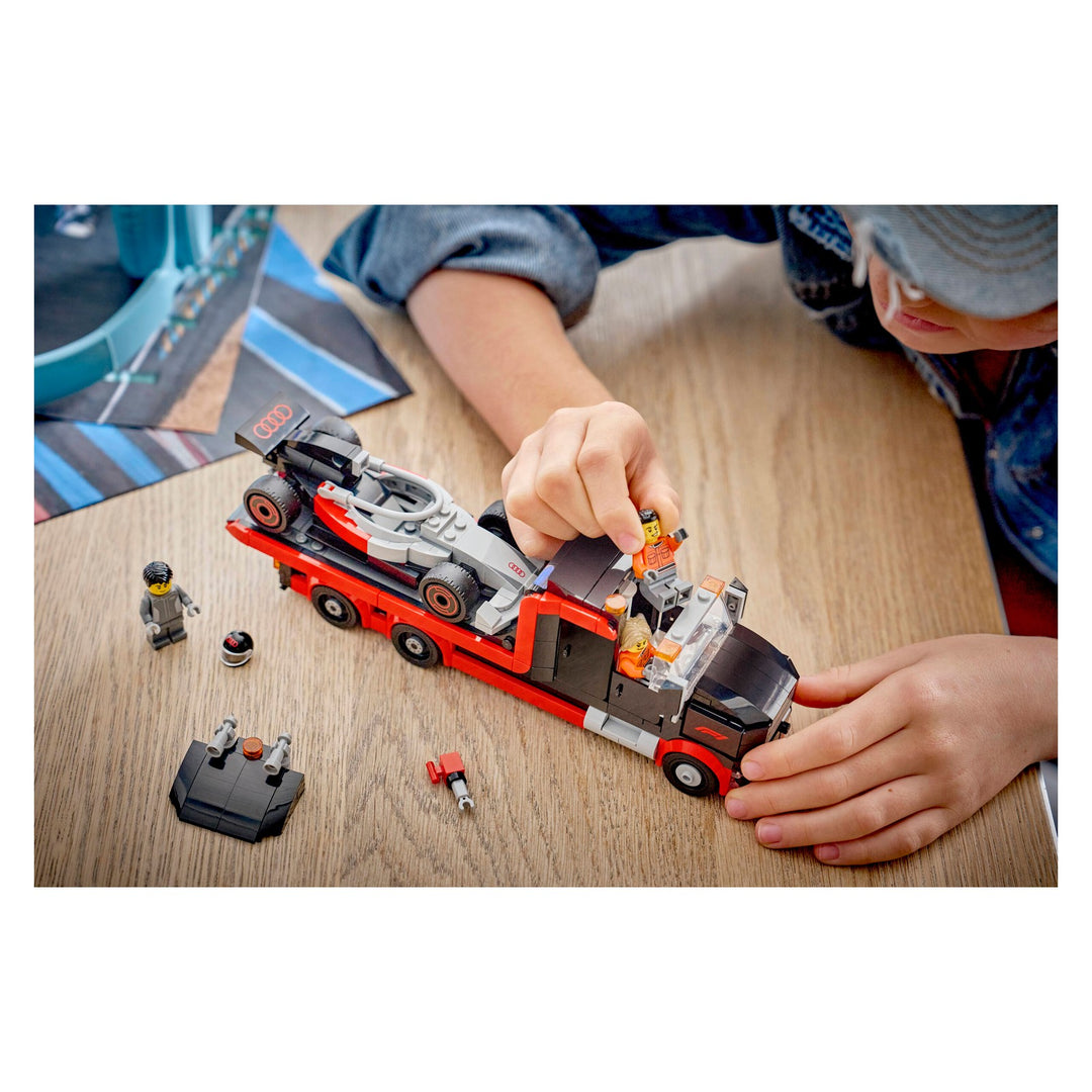 LEGO 60493 DISPLAY TRUCK F1 CON AUTO DA CORSA AUDI F1