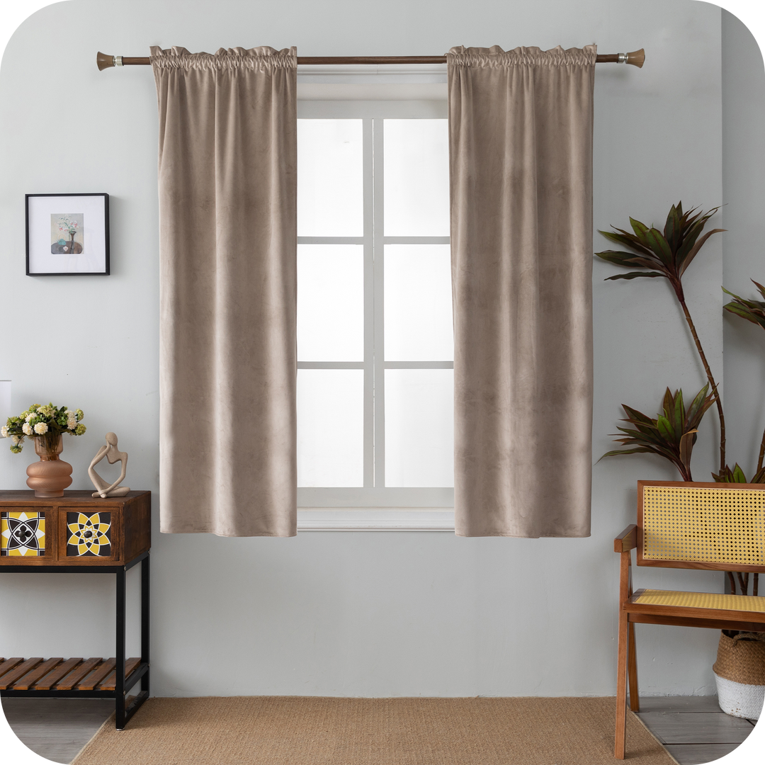 TENDA ADELAIDE OSCURANTE IN VELLUTO 2X55X150CM TORTORA