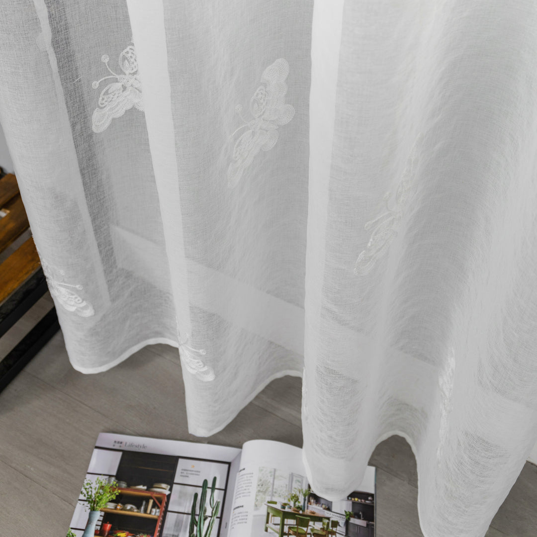 TENDA BIANCA FILTRANTE FANTASIA FARFALLE 1 PANNELLO 140X285CM BIANCO