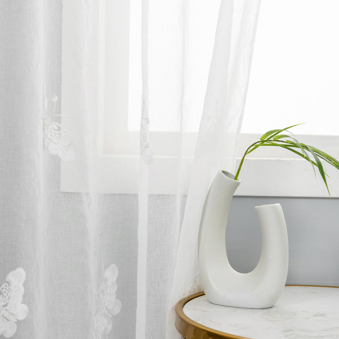 TENDA BIANCA FILTRANTE FANTASIA FARFALLE 1 PANNELLO 140X285CM BIANCO