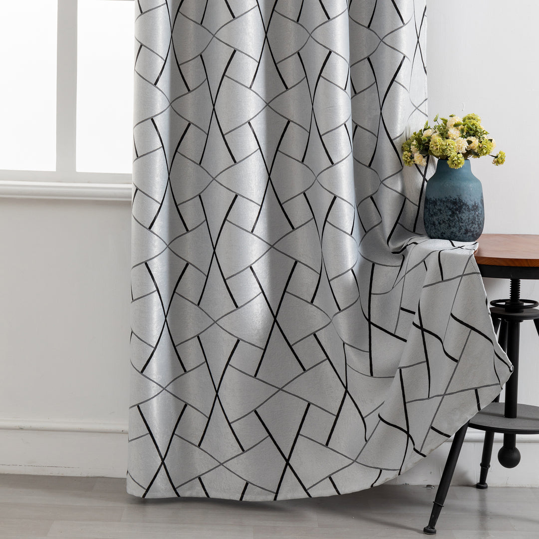 TENDA USTICA SEMI OSCURANTE FANTASIA GEOMETRICA 1 PANNELLO 140X275CM GRIGIO E NERO