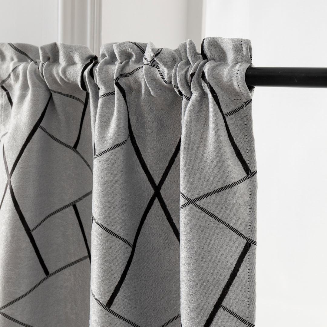 COPPIA TENDE USTICA SEMI OSCURANTI FANTASIA GEOMETRICA 2X70X145CM GRIGIO E NERO