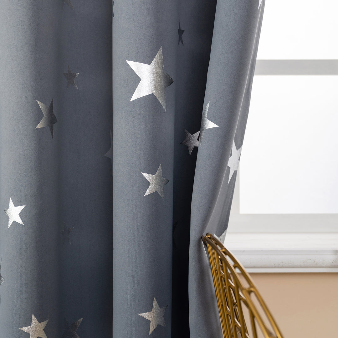 TENDA OSCURANTE FANTASIA STELLE ARGENTATE 1 PANNELLO 140X235CM GRIGIO