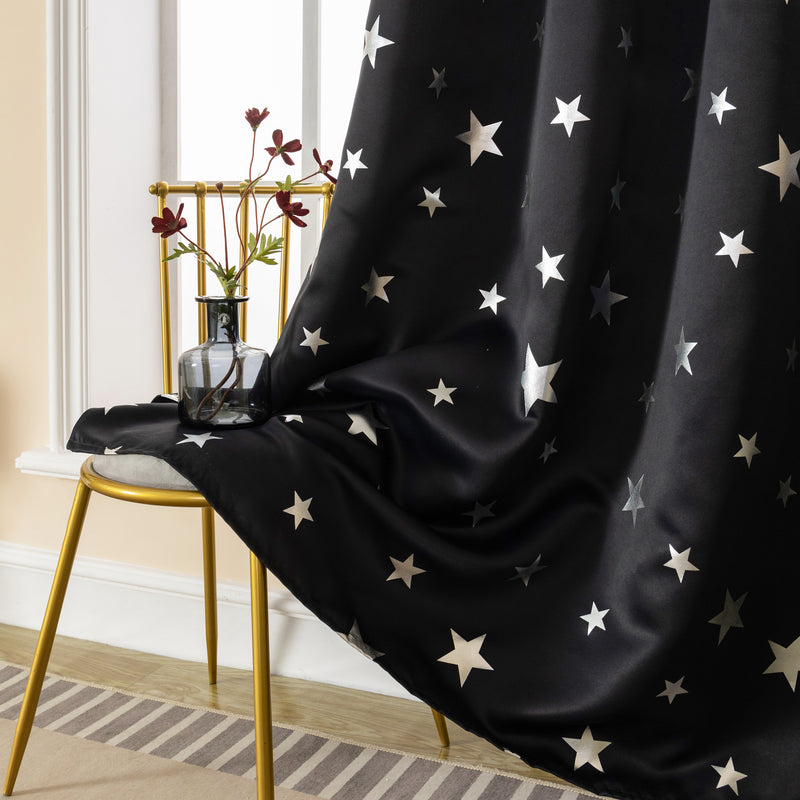 TENDA OSCURANTE FANTASIA STELLE ARGENTATE 140X290CM NERO