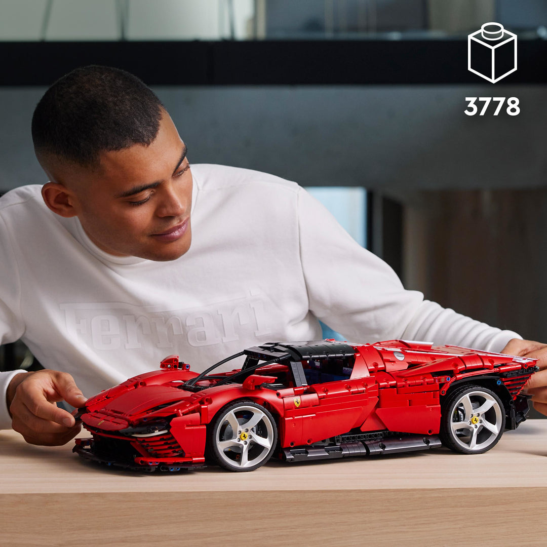 LEGO 42143 FERRARI DAYTONA SP3